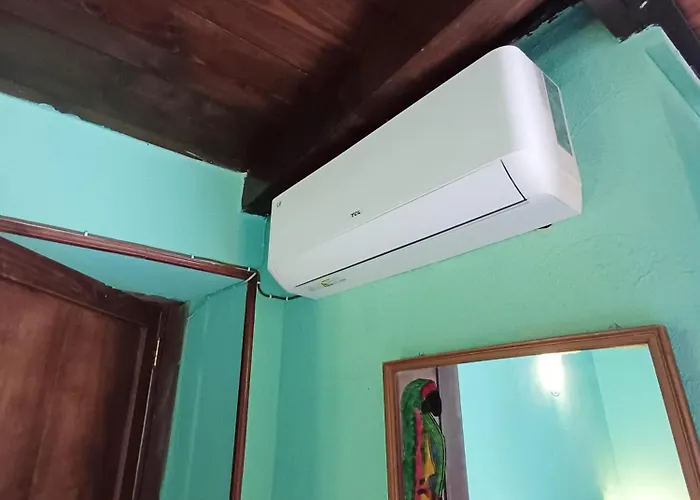 Goldencube Guest House